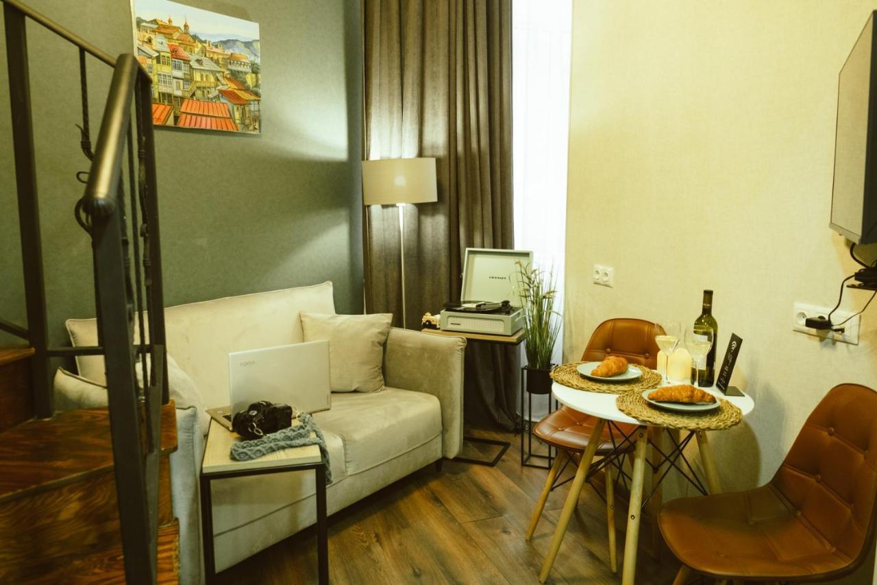 Luxury Duplex Suites - City Center Tbilisi Luaran gambar