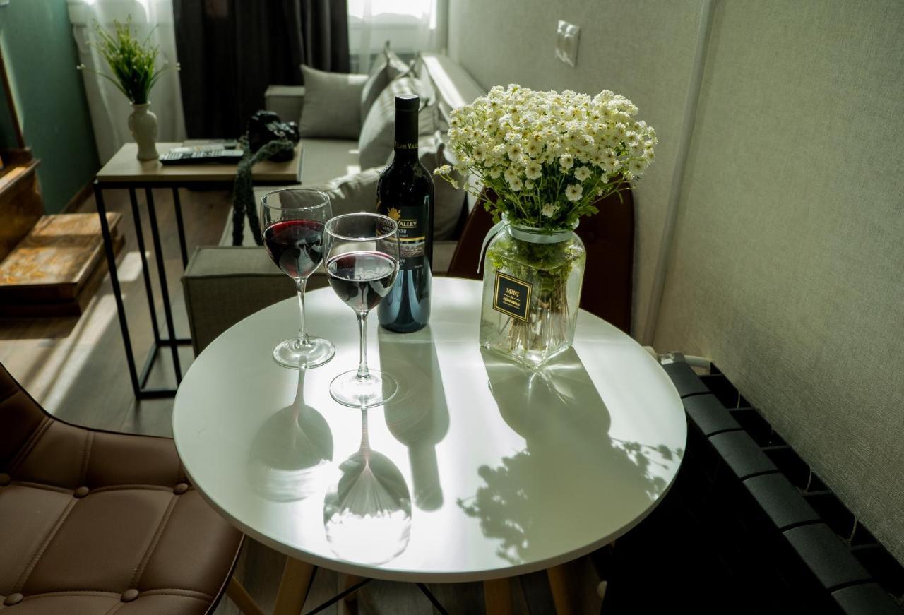 Luxury Duplex Suites - City Center Tbilisi Luaran gambar