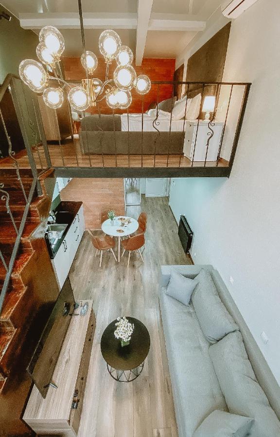Luxury Duplex Suites - City Center Tbilisi Luaran gambar